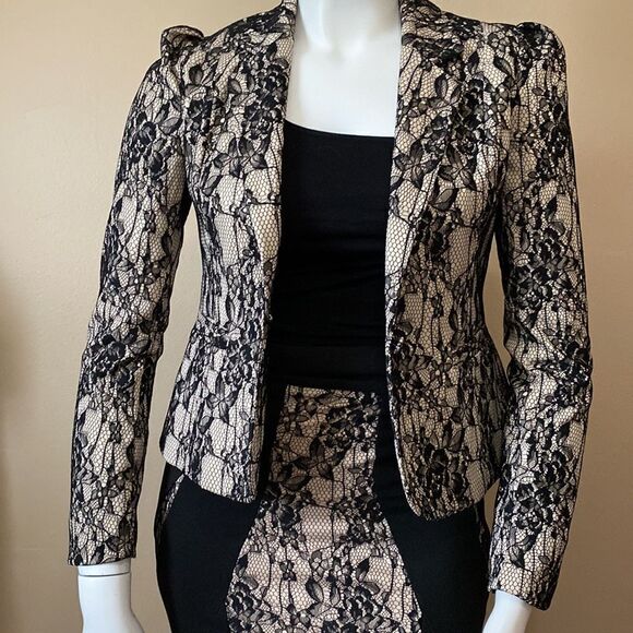 Kardashian Kollection Lace Blazer w/Matching Dress - Size M - Picture 3 of 17